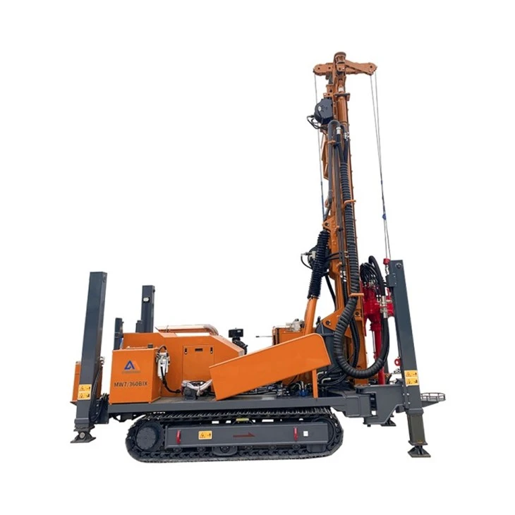Dybbrønds hydraulisk drivende lastbilmonteret vandbrøndsborerig MW7╱360BⅨ